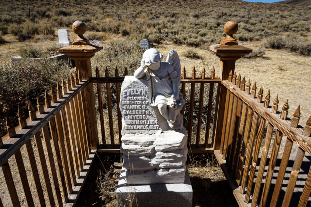 Evelyn Myers tombstone in Bodie Cemetery. 