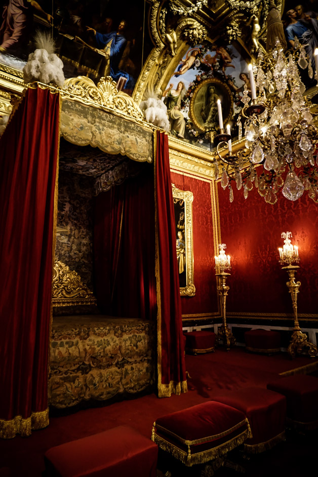 Royal bedroom in Palace of Versailles. 