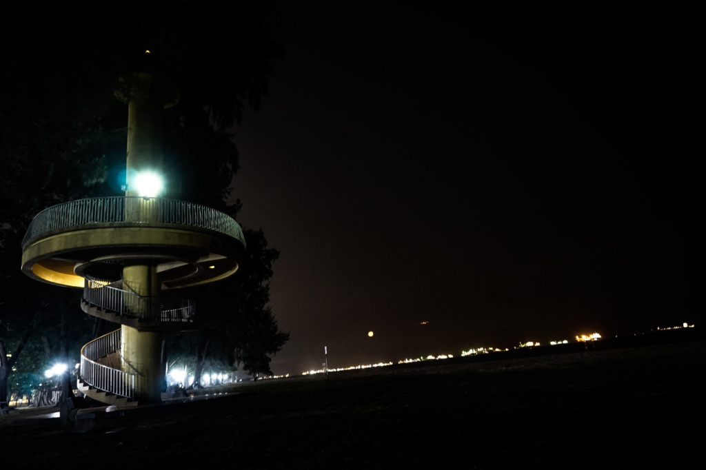 Haunted tower in Singapore by night. 