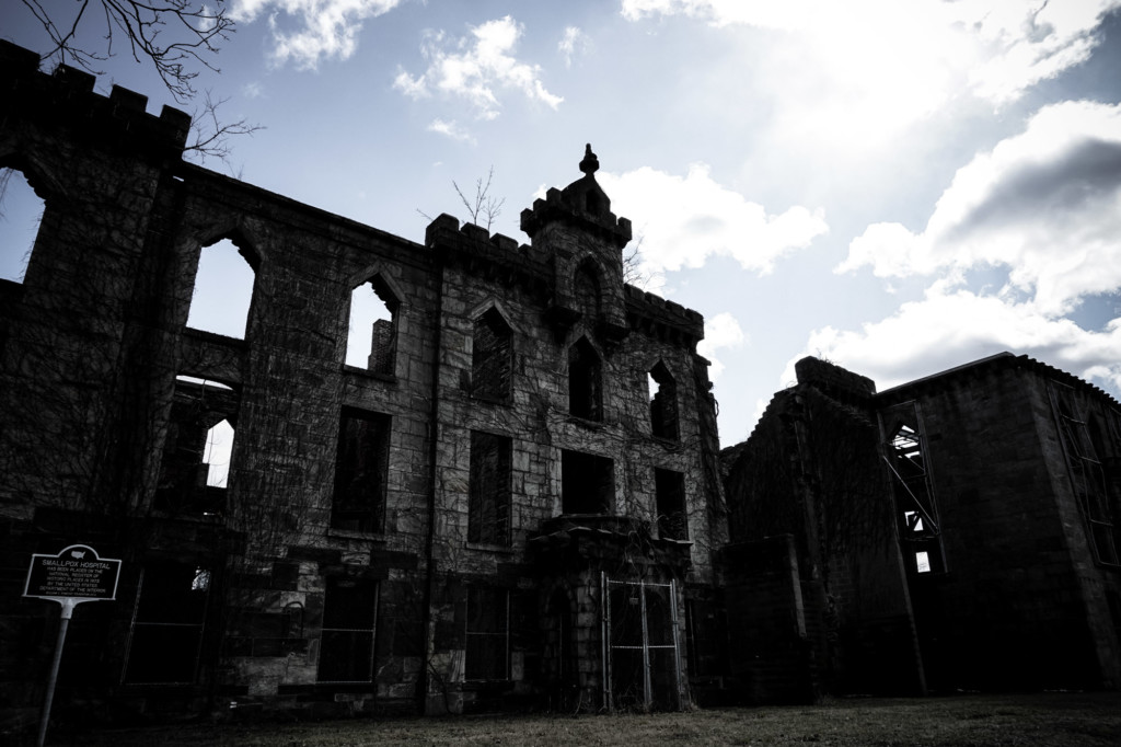 Abandoned haunted hospital in New York City. 