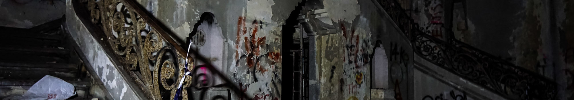 The Haunted And Abandoned Istana Woodneuk Mansion Amys Crypt 8080
