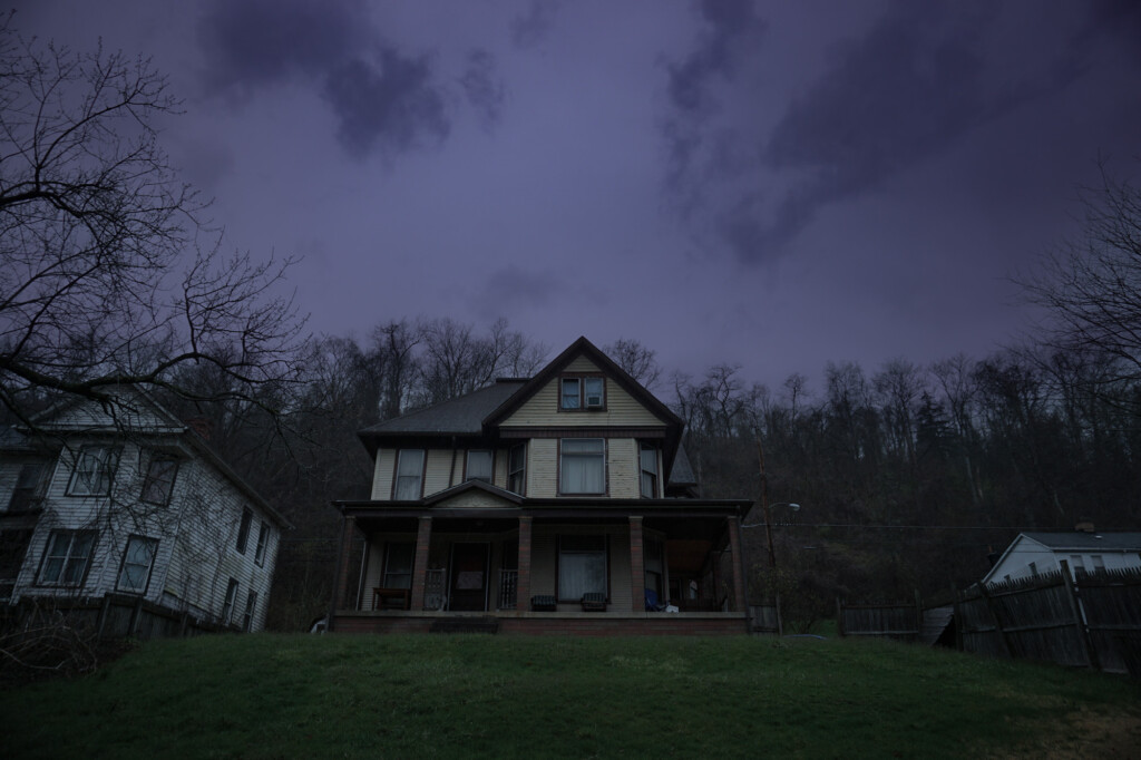 Haunted Bellaire House in Ohio. 
