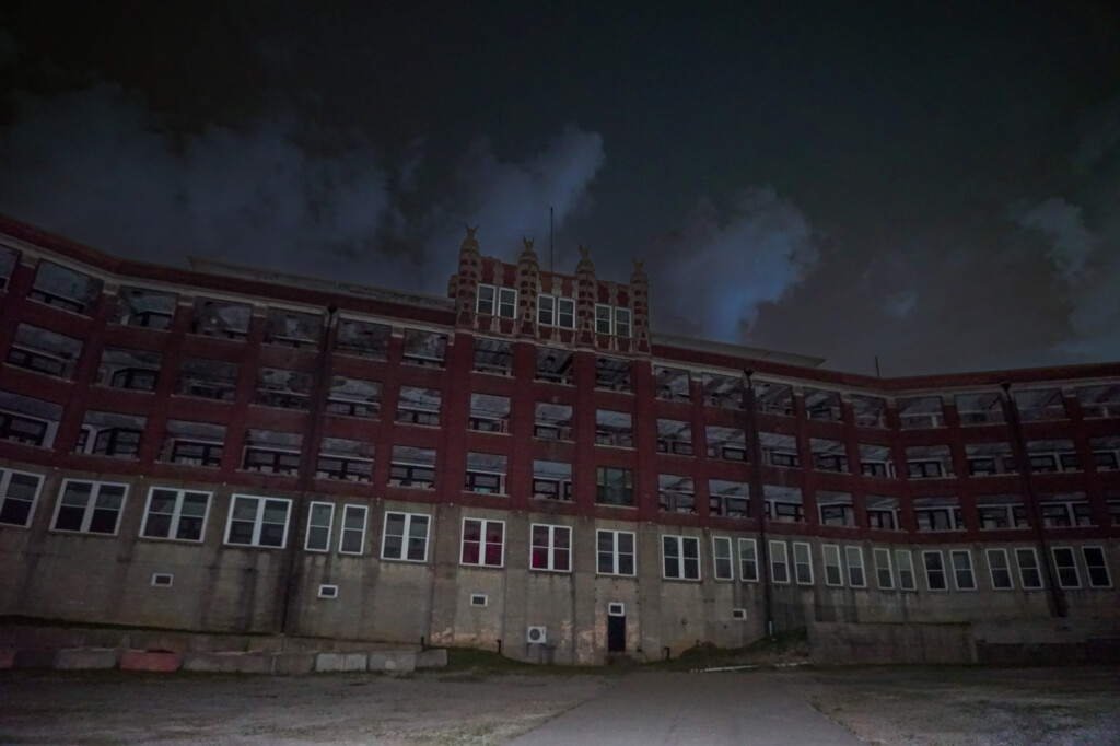 Haunted Waverly Hills Sanatorium at night. 