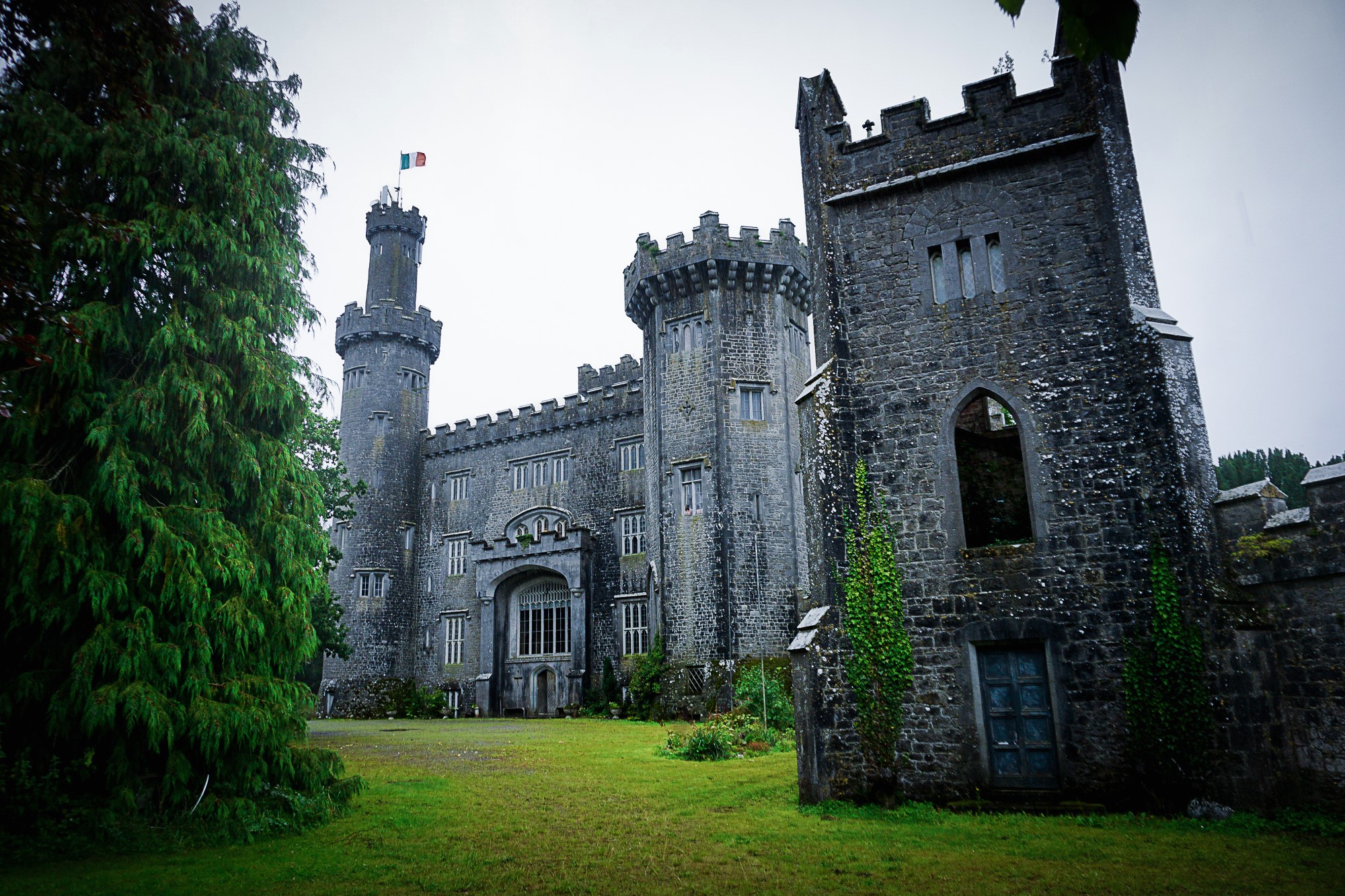 Charleville Castle Harriet's ghostly presence Amy's Crypt
